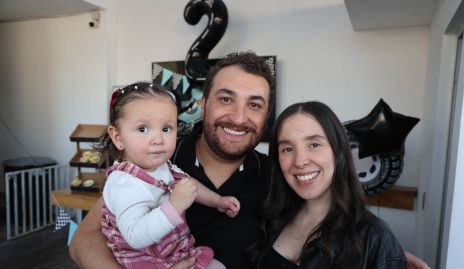  Camila, Manuel y Sofía Guevara.