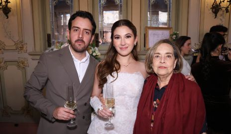 Alejandro del Pozo, Daniela Jaimes y Conchita Lafuente.