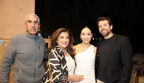 Héctor Cantú, Lourdes Salais, Madeleine Cantú y Gerardo Díaz Infante.