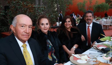  Arturo González, Lucy Villanueva, Vera Villarreal y Dagoberto Castillo.