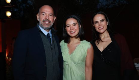  Carlos Hampshire, Natalia Hampshire y Adriana Pérez.