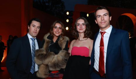  Daniel Estrada, Majo Chevaile, Camila Bárcena y Abraham Tobías.