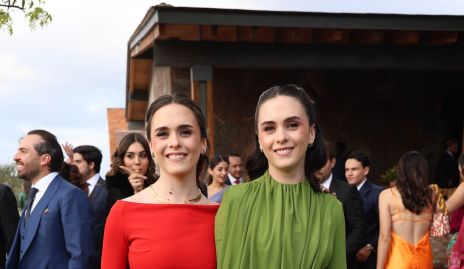  Emilia y Federica Meade.