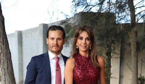  Roberto de la Rosa y Cecilia de los Santos.