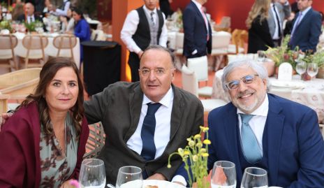  Sara Gutiérrez, Juan Carlos Villanueva y Félix Modroño.