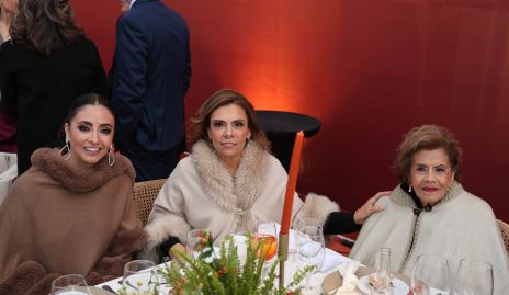  Dalila Anaya, Isabela Anaya y Adriana Izar.