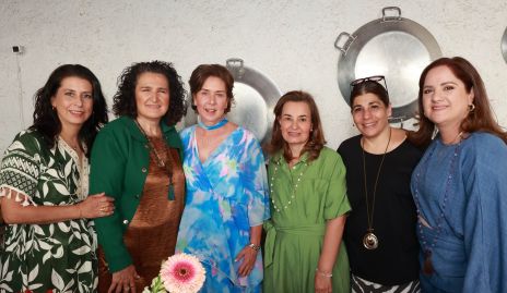  Rebeca Castillo, Gina Guerrero, Ana Hunter, Lety Pérez, Dalel Kasis y Liliana Meade.