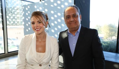  Edgar Piña y Karen Bustos.