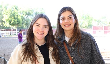  Maria José y Alejandra.
