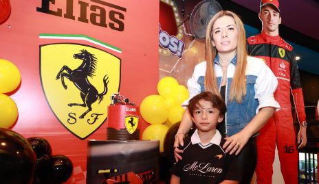  Elías Valencia Torres y Chela Torres.