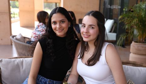  Valeria Delsol y Andrea Barrón.