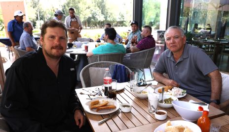  Sebastián Hernández y Rafael Humara.