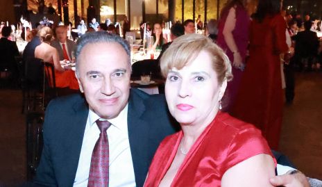  Carlos Hernandez y Laura Mónica López.