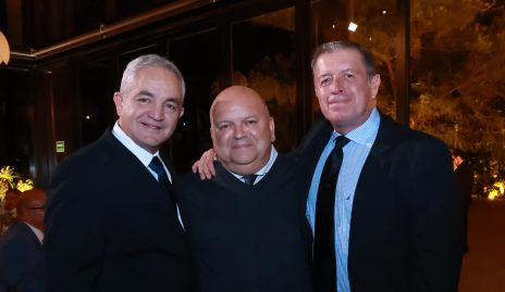 Ezequiel Flores Darán, Toño Navarro y Alberto Alcocer.