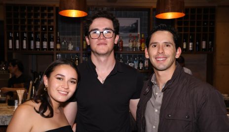  Vanessa Ruiz, Yuseff Abud y Fernando Santíbañez.