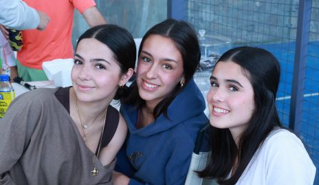  Carolina Guzmán, María Narro y Valentina Colona.