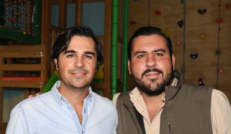  Javier Gómez y Emilio Gómez.