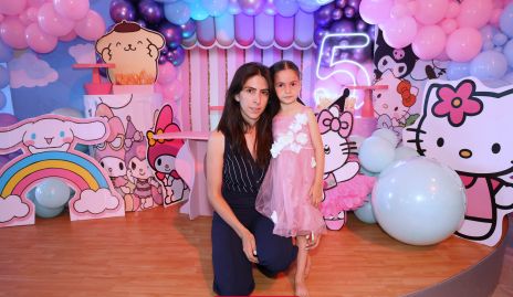  Maru González con su hija Ale González.