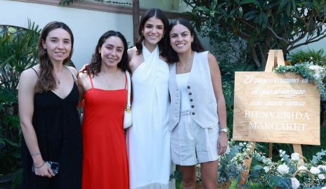  Adriana Martins, Erika González, Margaret González y Mariana Limón.