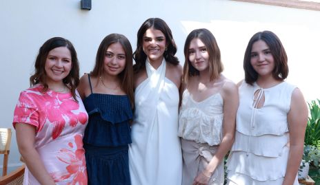  Ilse Gil, María Leos, Margaret González, Pía Sánchez y María Inés Sánchez.