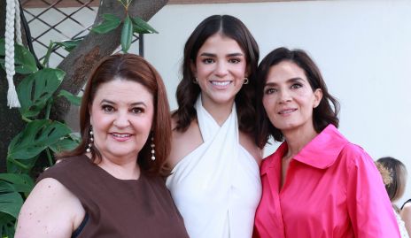   Margaret Lozano, Margaret González y Elvira Sánchez.