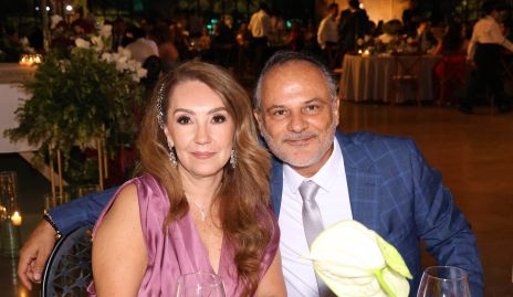  Jenny Sánchez y Salvador Martínez.