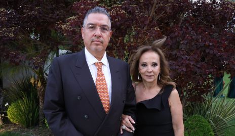  Jorge Martínez y Beatriz de la Torre.