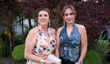  Gloria Aguirre y Lety Moreno.