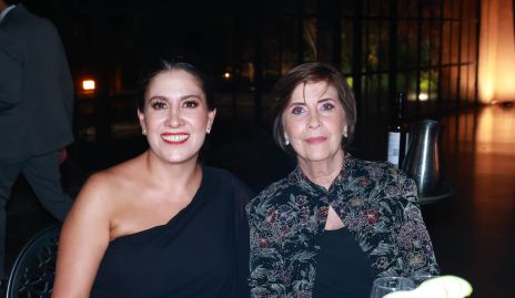  María Martí y Raquel Martí.