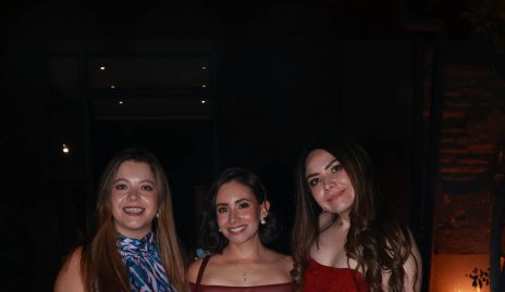  Cinthia Saucedo, Lucia Díaz y Claudia Garza.