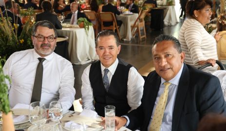  Alfredo Narváez, Miguel Maya y Juan González.