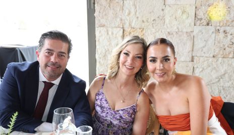  Roberto Navarro, Ale López y Flor Hernández.