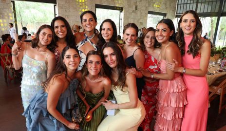  Las amigas de la novia.
