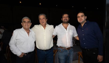 Omar Aguirre, Pancho Acosta, Luis Acosta y Omar Aguirre.