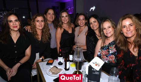  Edith Pérez, Paola Vázquez, Liliana Meade, Sandra Pérez, Ceci Limón, Marcela Meade, Ingrid Pérez y Lorena Quiroz  .