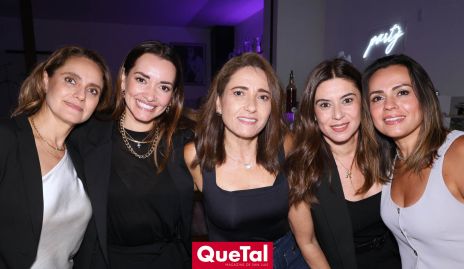  Viviana Navarro, Paloma González, Marijó Abaroa, Karina Hernández e Ivonne Méndez.