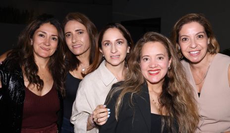  Mercy  Lafuente, María José Abaroa, Geno Flores, Alejandra Zumalacarregui y Ceci Limón .