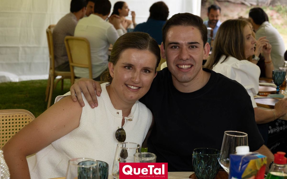 CUMPLEA&Ntilde;OS DE SOF&Iacute;A TORRES