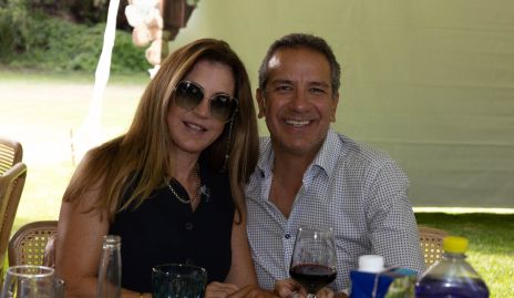  Guillermina Hernández y Mauricio Villalobos.