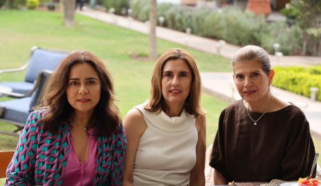  Laura Acosta, Verónica López y Ana Lucía Díaz.