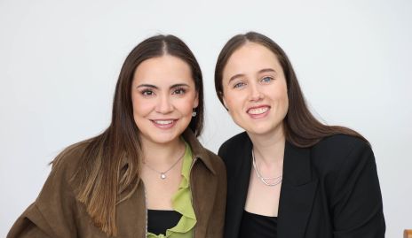  Denisse Valle y Ana Munguía.