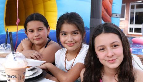  Cristina, Isabella y Sofía.