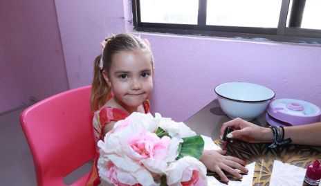  María José.