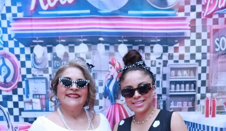  Leticia López y Paola Longoria.