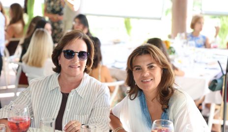  Sandra Estúa y Montse Abella.