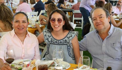  Ángeles Rodríguez, Ximena Salazar y Enrique Martín del Campo.