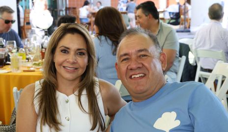  Alejandra Pérez y Carlos Buendía.
