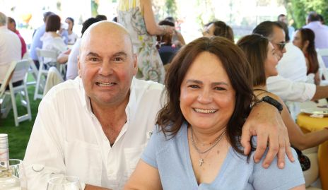  Kike Portillo y Coco Leos.