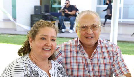  Monica Berlanga y Carlos Brueggeroff.