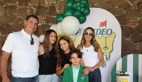  Amadeo Calzada, Alexa Calzada, Arantza Calzada, Amadeo Calzada y Alejandra Salas.